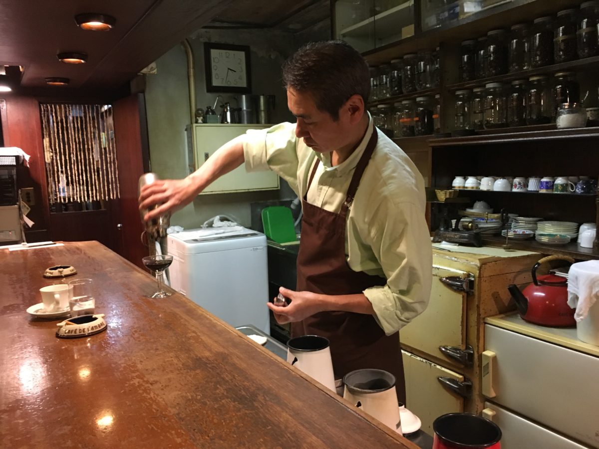 【東京】銀座琥珀咖啡 Cafe De L’ambre 日本第一家咖啡專賣店 圖片13