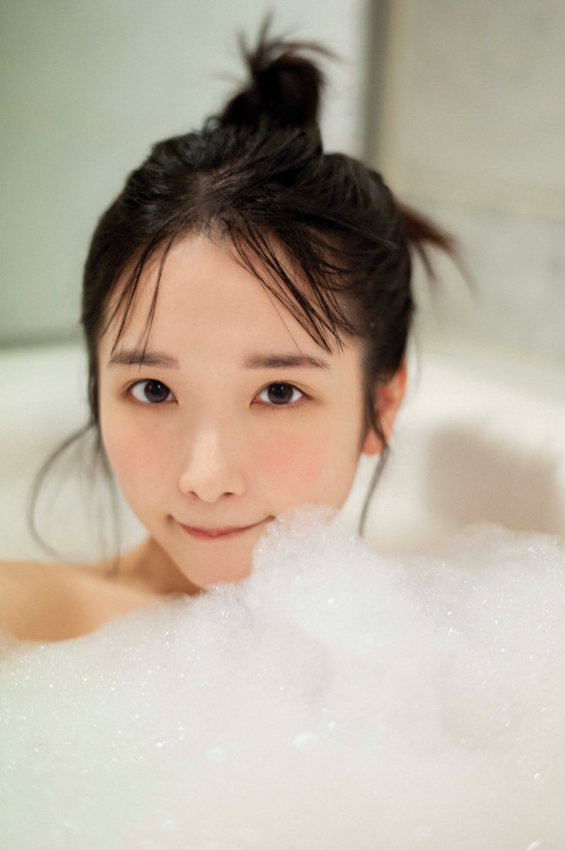 STU48高雄さやか寫真集 公開標題與封面 圖片3