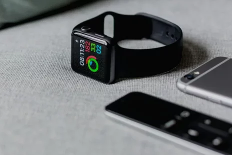 watchOS 11.2 版本推出 主要增加相機遙控器可暫停錄製 iPhone 影片功能
