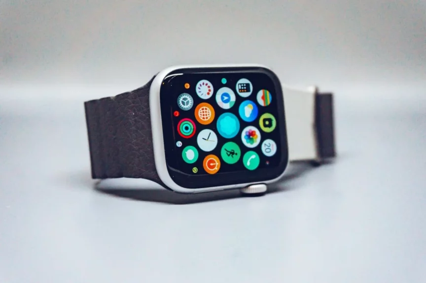 watchOS 11.6 更新:主要為重要的錯誤修正安全性更新